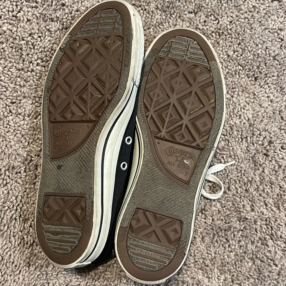 Converse - Picture 4 of 4